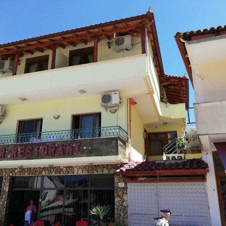 Nako Guest House Bar&Restaurants Përmet Exterior foto