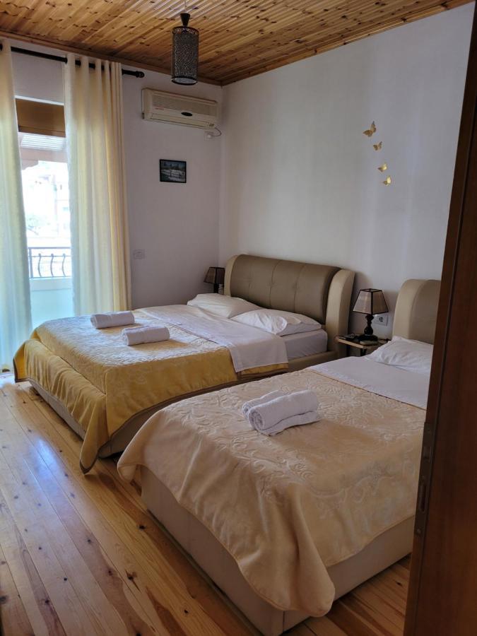 Nako Guest House Bar&Restaurants Përmet Exterior foto
