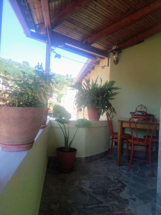 Nako Guest House Bar&Restaurants Përmet Exterior foto